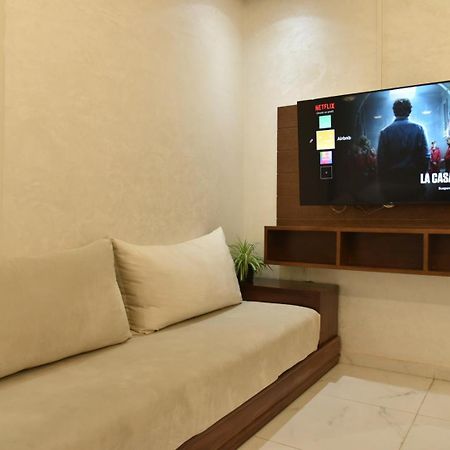 Bright 3-Br In Heart Of Kenitra-Perfect Summer Stay With Parking! エクステリア 写真