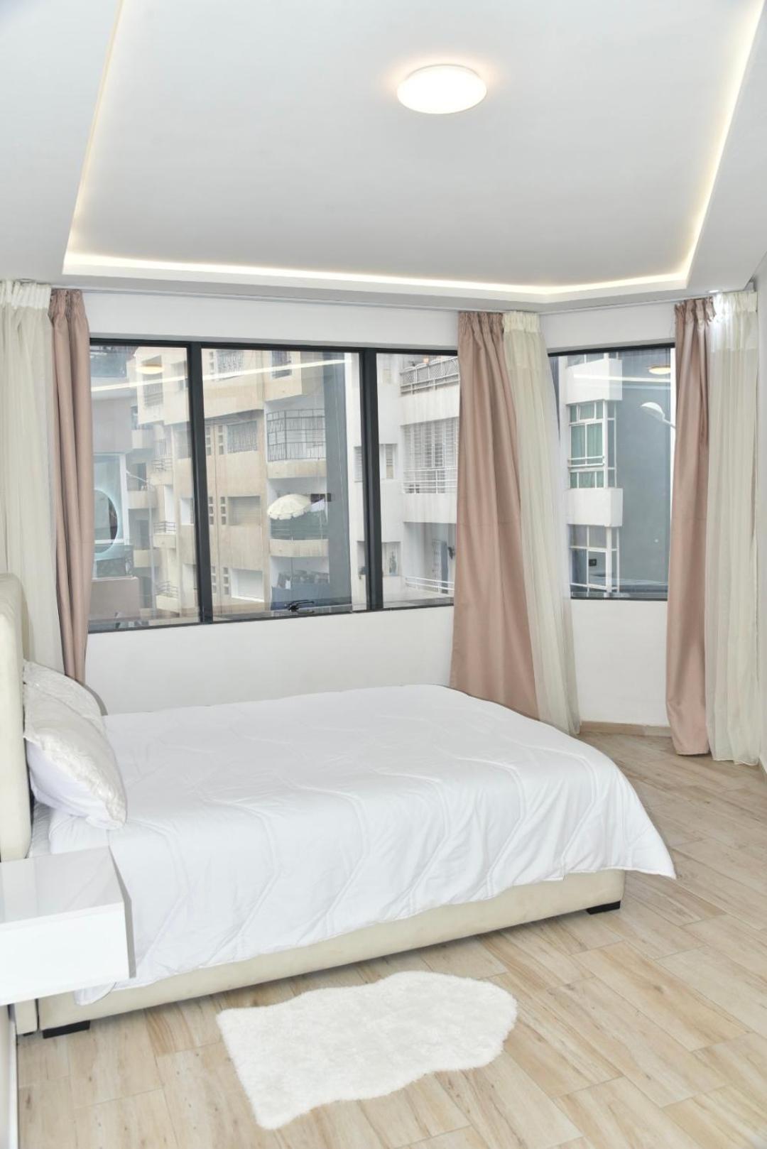 Bright 3-Br In Heart Of Kenitra-Perfect Summer Stay With Parking! エクステリア 写真