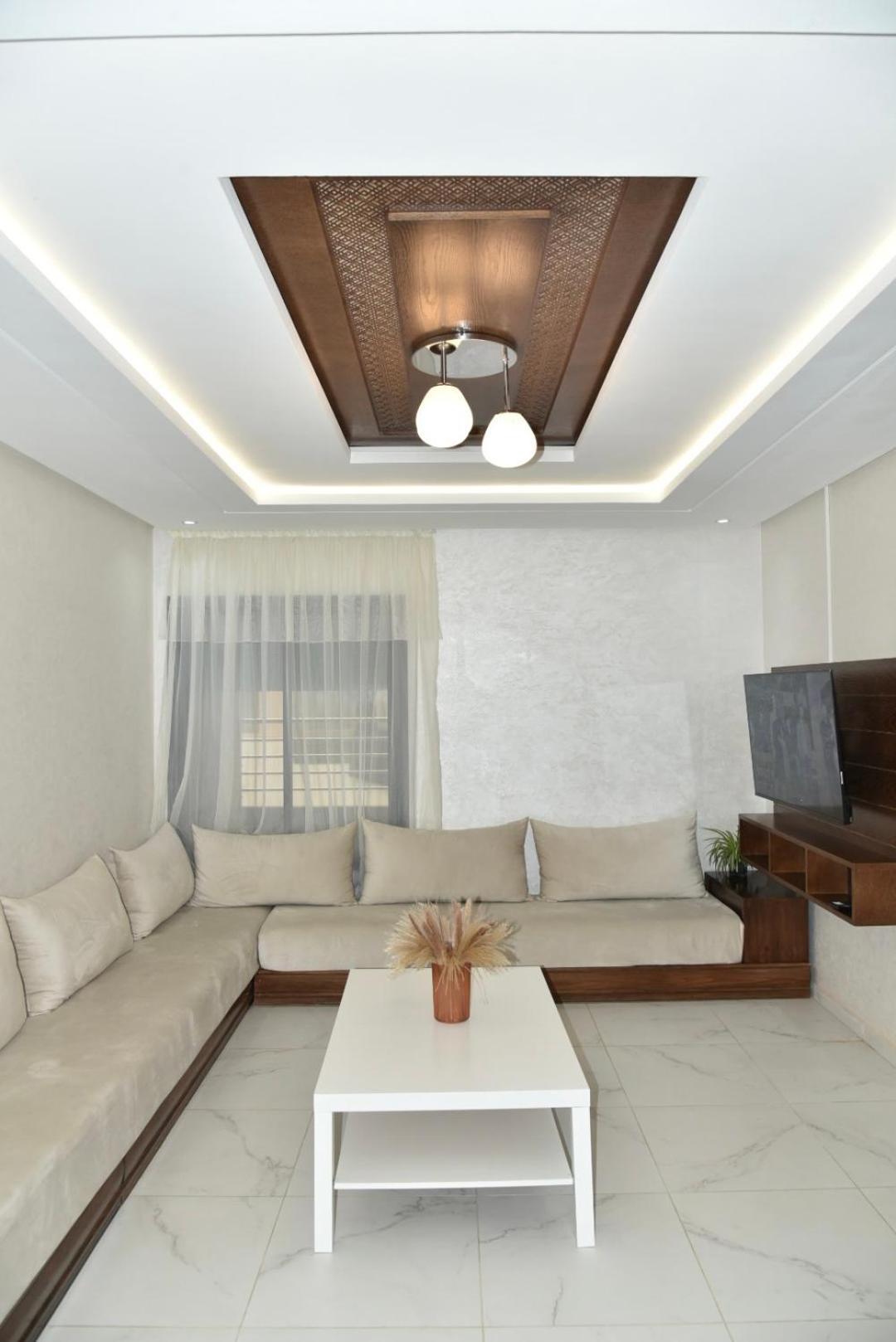 Bright 3-Br In Heart Of Kenitra-Perfect Summer Stay With Parking! エクステリア 写真